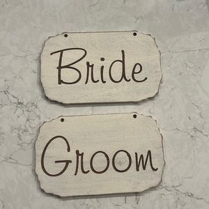 Wedding signs